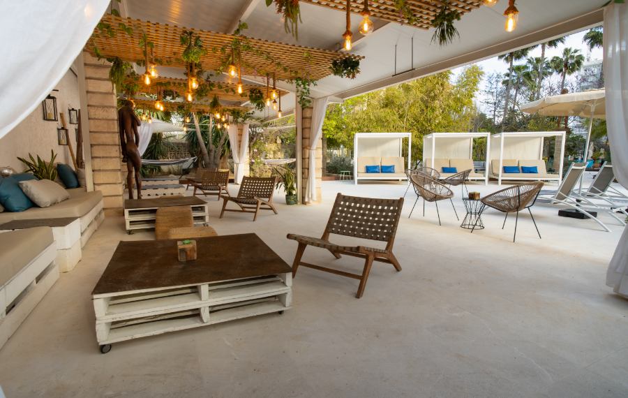 instalaciones chill out hotel bahia de alcudia