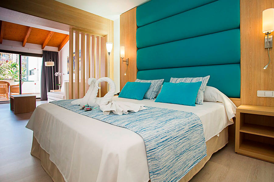 reserve junior suite hotel bahia de alcudia