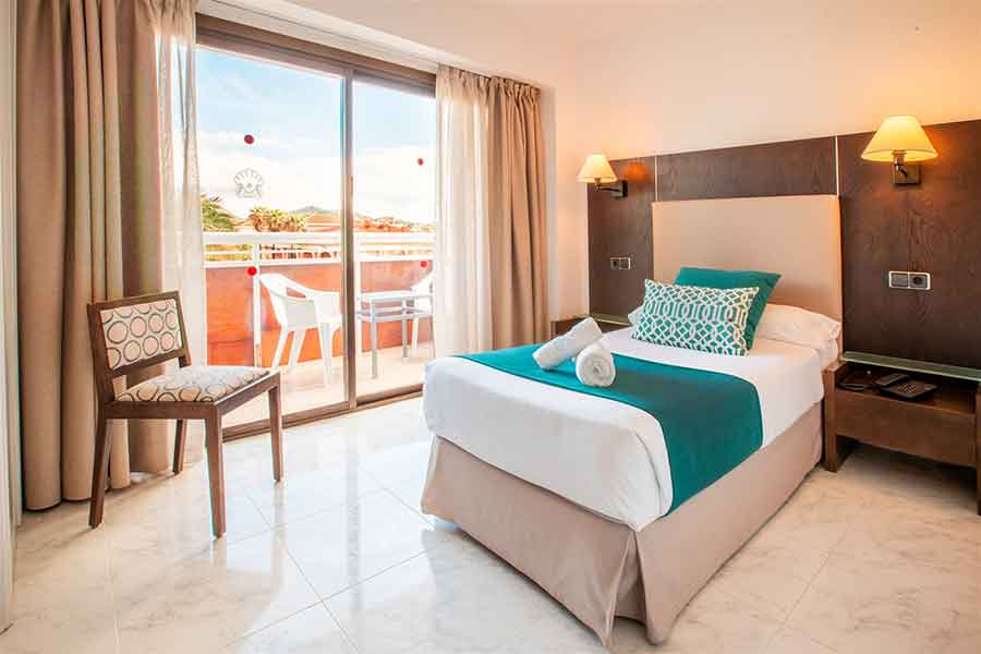 chambre double standard bahia de aldudia hotel & spa chambre double standard bahia de aldudia hotel & spa